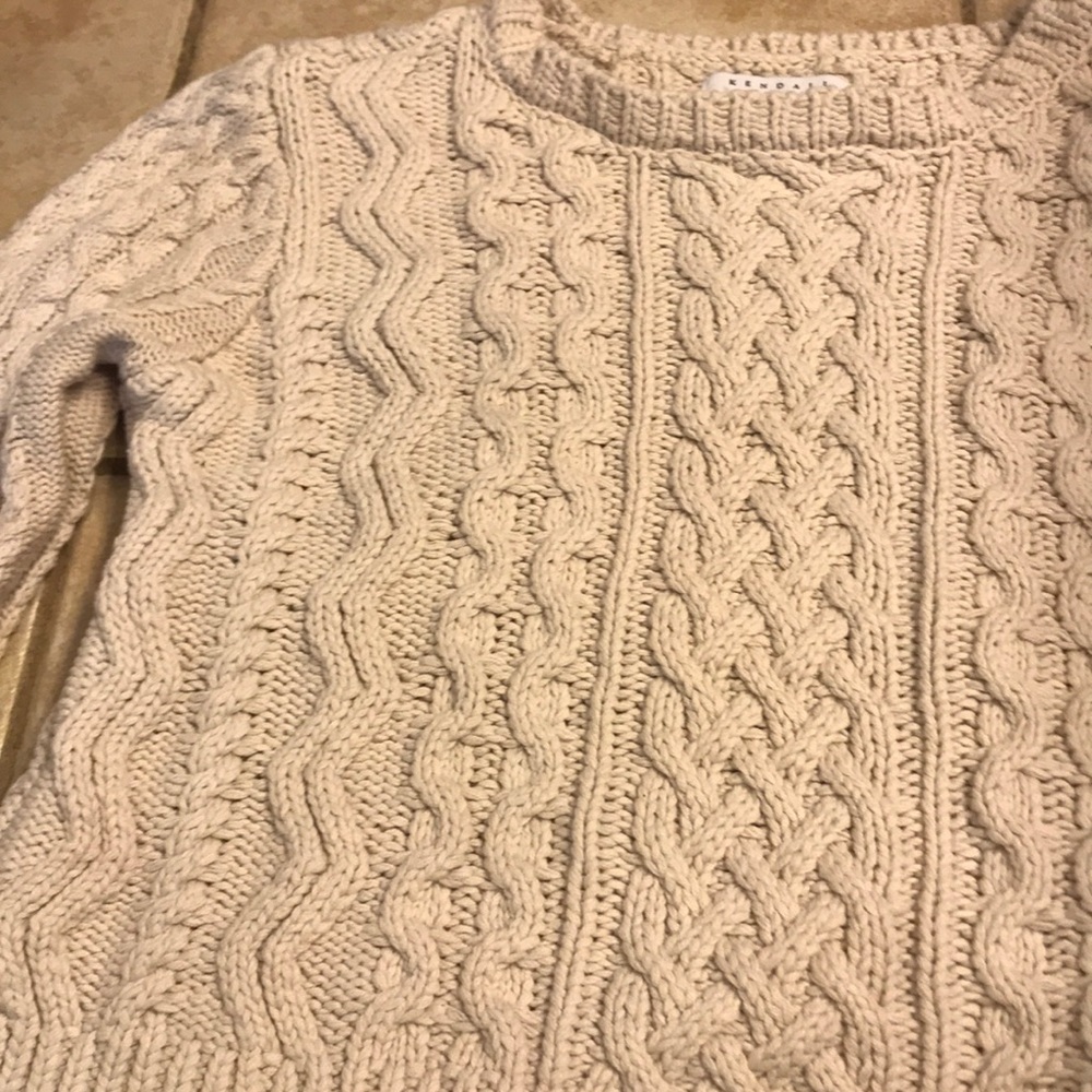 Sweater - Picture 3 of 4